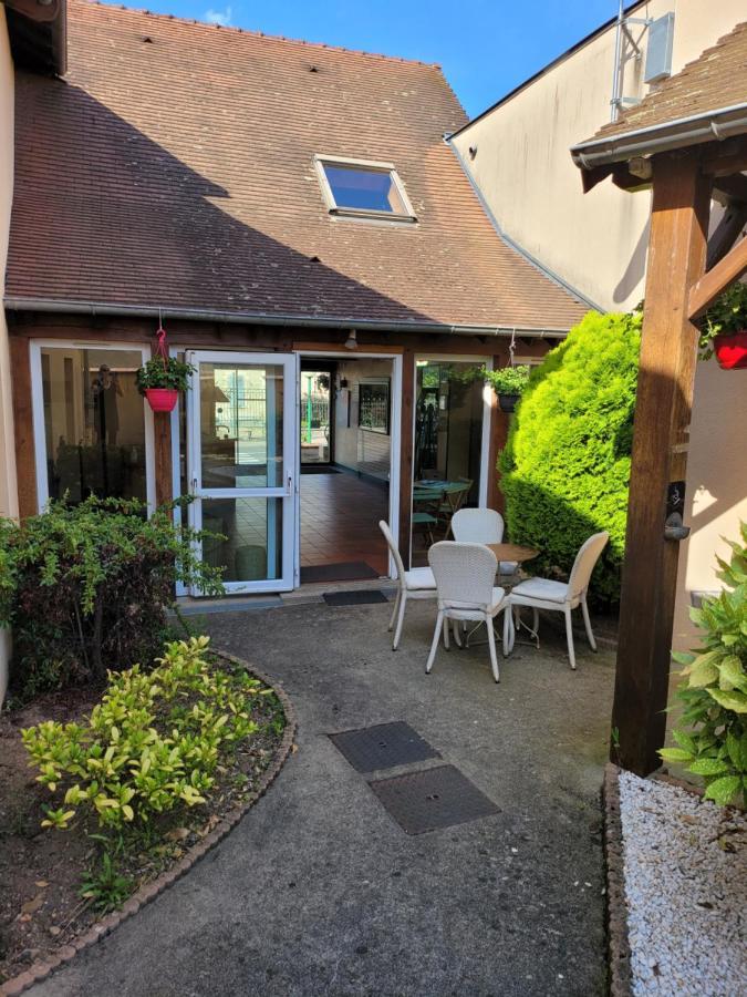 L'auberge De L'olive Hotel Dompierre-sur-Besbre